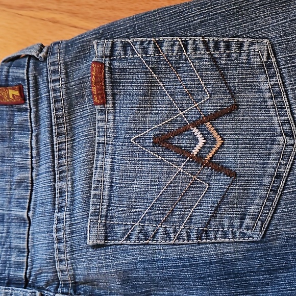 7 For All Mankind, Sz 30x31, Medium Wash Blue Denim Jeans - Picture 8 of 11
